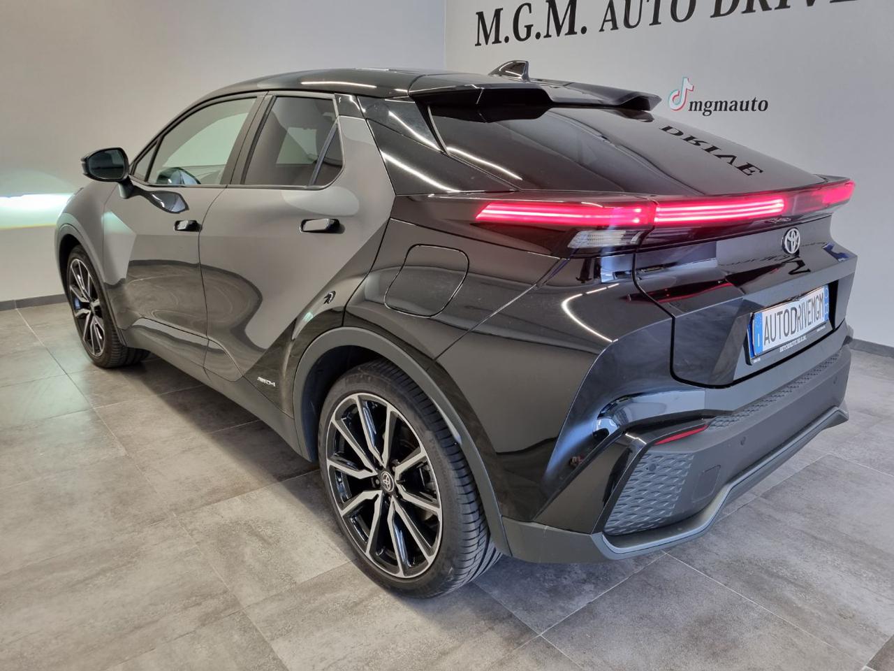 TOYOTA C-HR 2.0 HV AWD GR Sport Premiere - 6