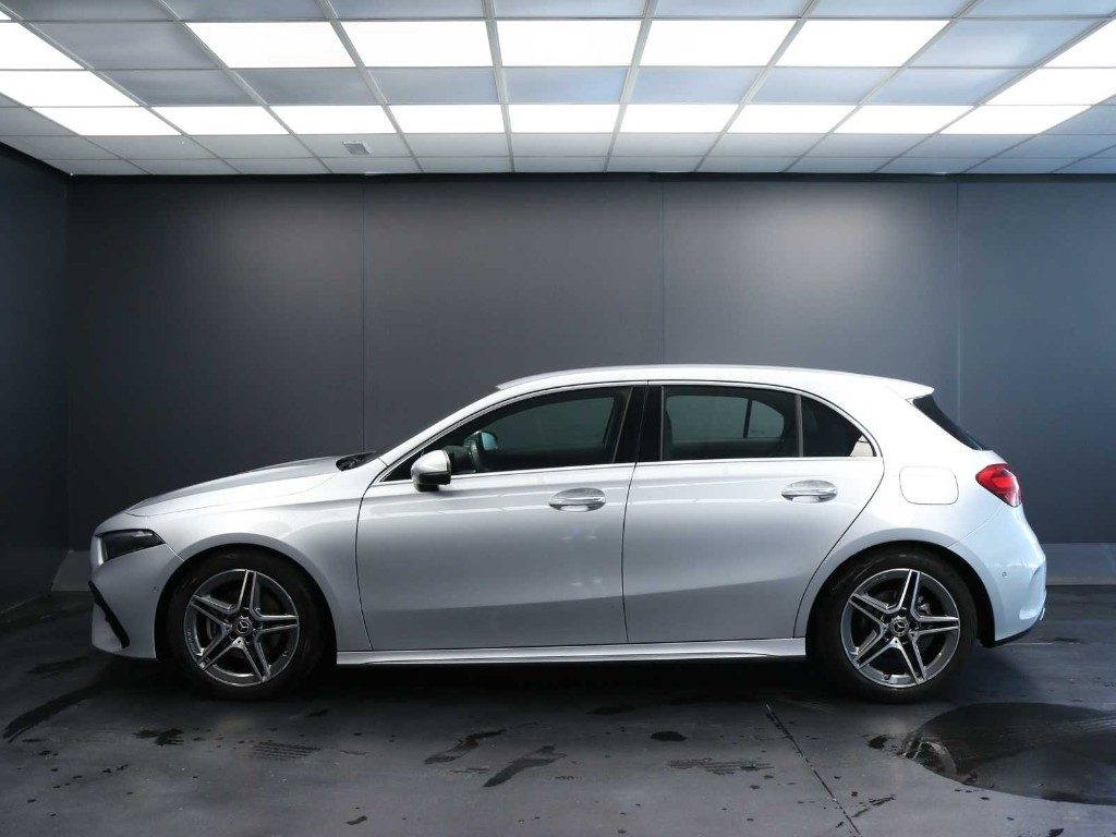 MERCEDES-BENZ A 180 Automatic AMG Line EXTRA - 11