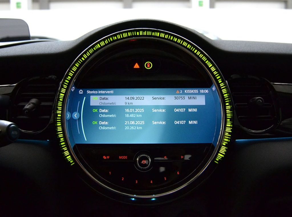 MINI Cooper 1.5 Classic 5 porte Tetto-Harman Kardon-Led-Hud** - 9