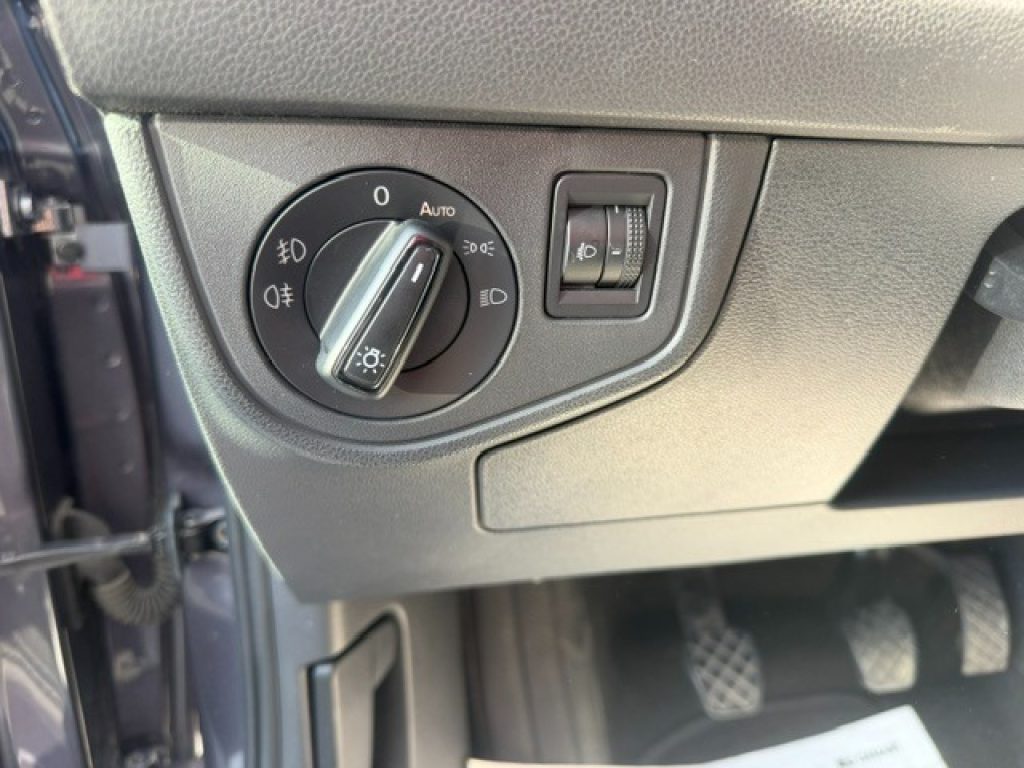 VOLKSWAGEN Polo 1.0 TSI Life - 13