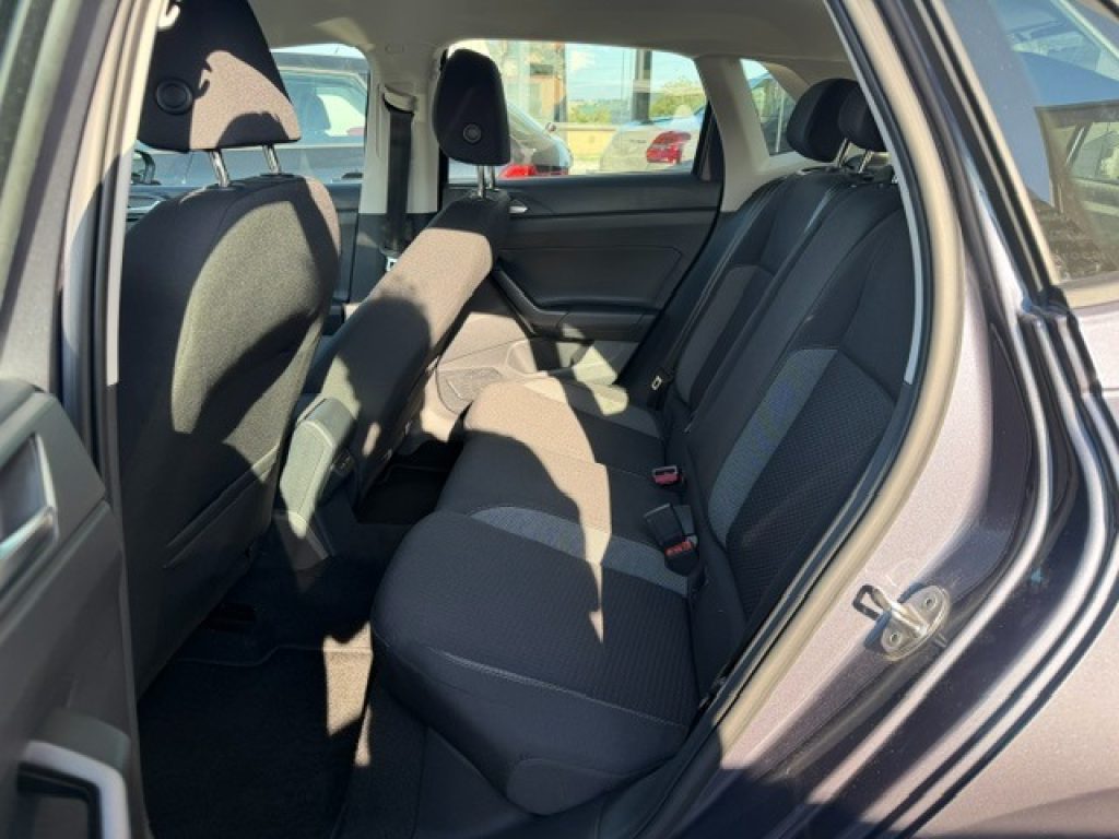 VOLKSWAGEN Polo 1.0 TSI Life - 26
