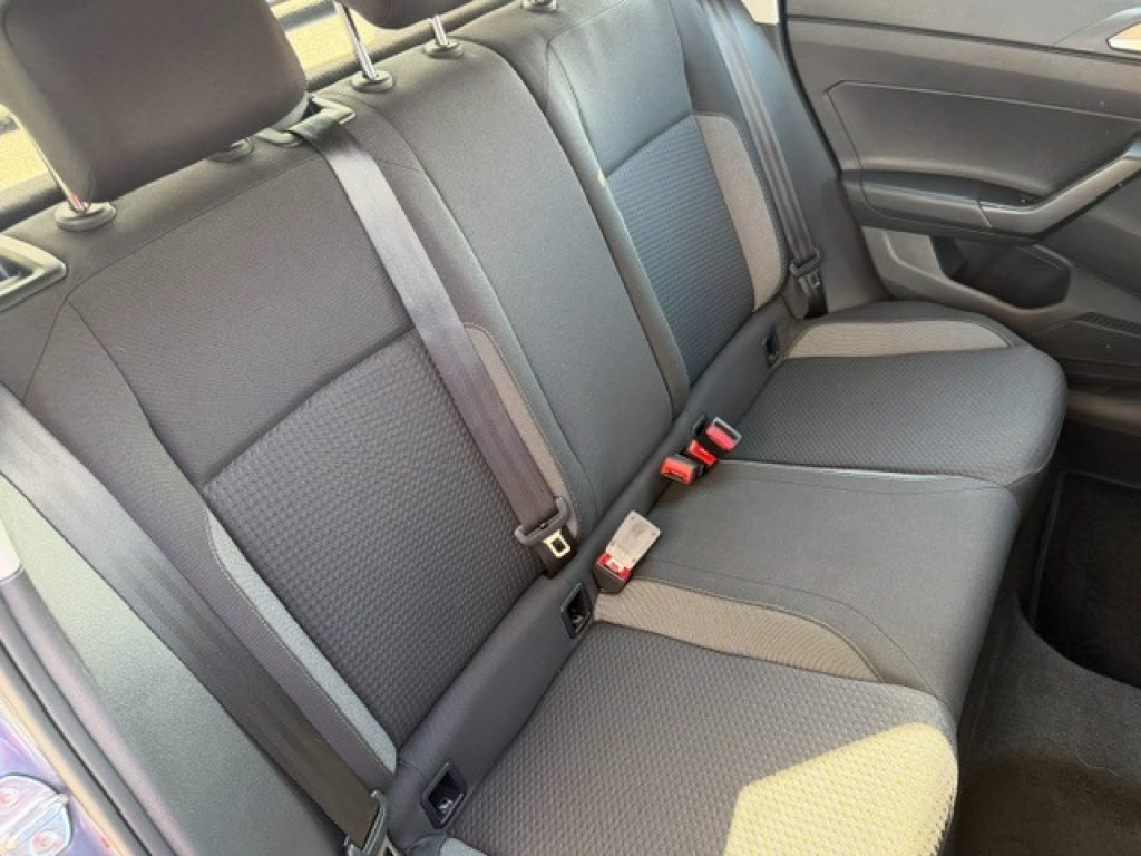 VOLKSWAGEN Polo 1.0 TSI Life - 29