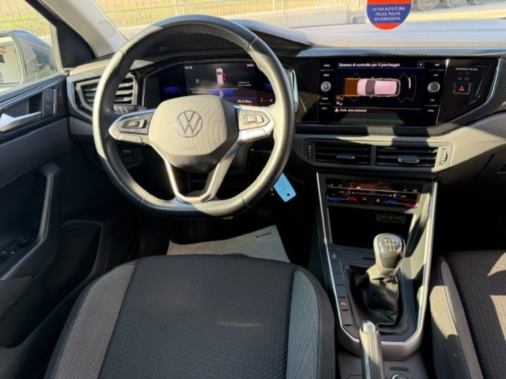 VOLKSWAGEN Polo 1.0 TSI Life - 31
