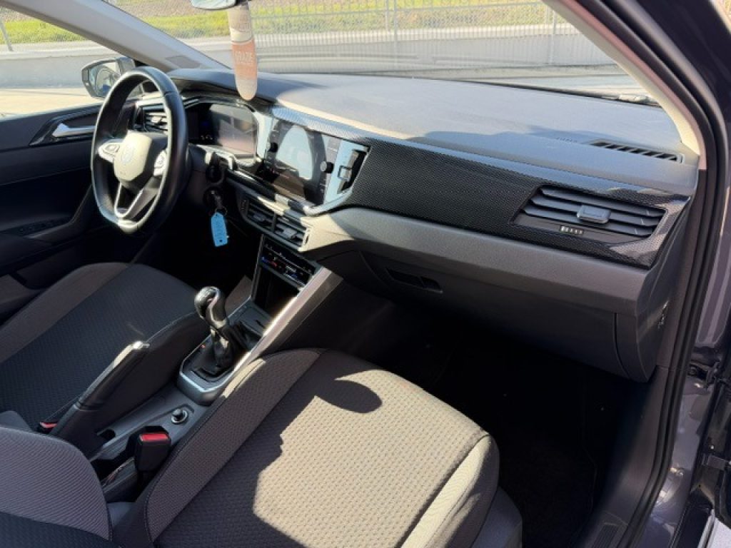 VOLKSWAGEN Polo 1.0 TSI Life - 36