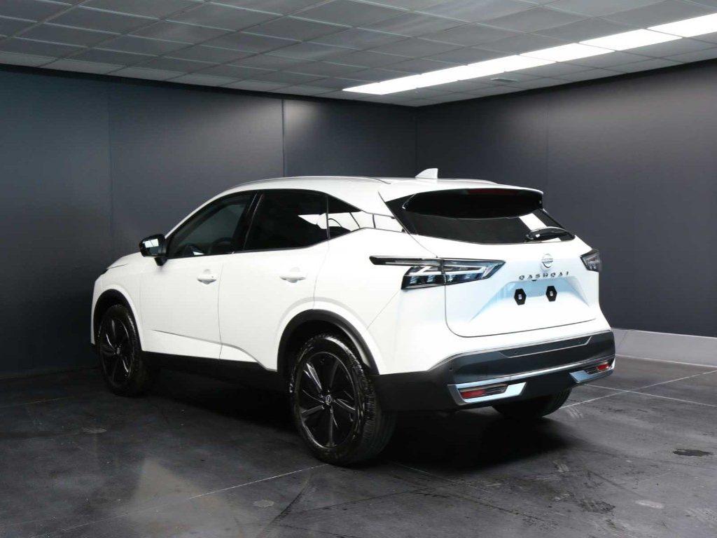 NISSAN Qashqai MHEV 158 CV Xtronic Tekna - 6