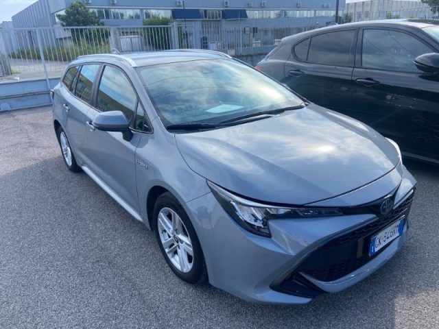 TOYOTA Corolla Bianco metallizzato