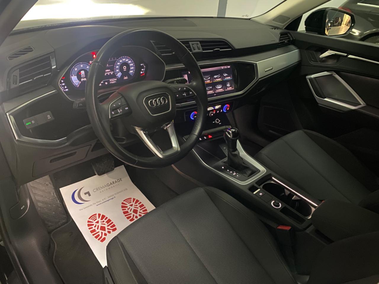 AUDI Q3 35 TDI Business S-tronic - 6