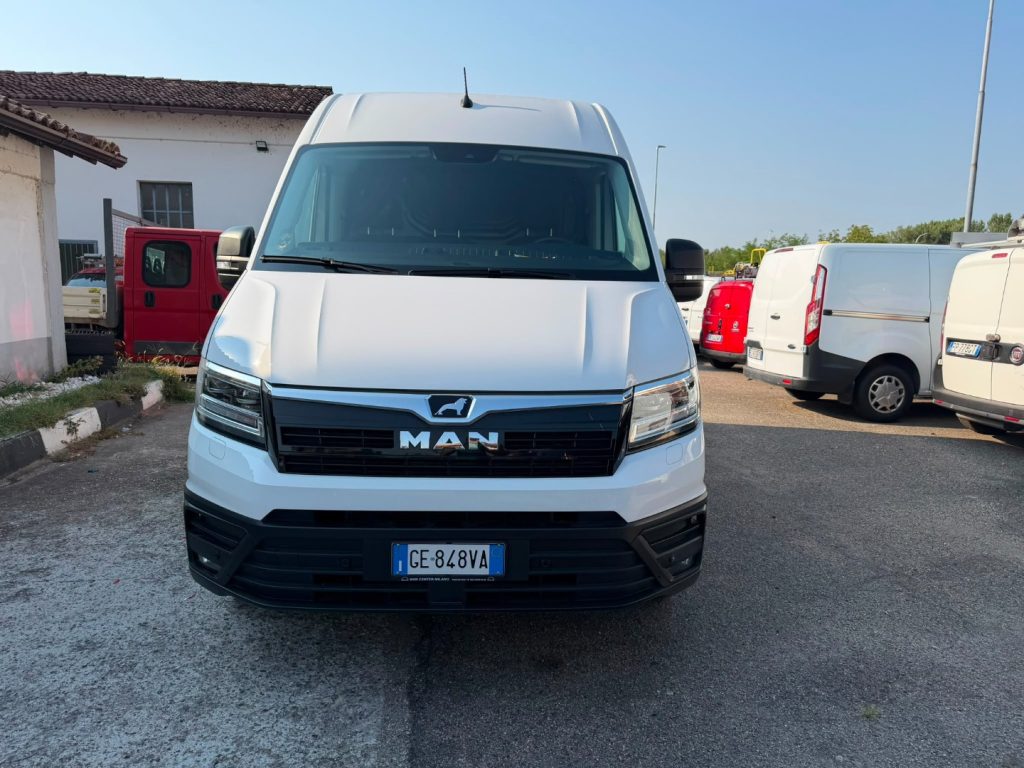 VOLKSWAGEN e-Crafter MAN TGE Elettrico 35 136 CV PL-TA Furgone L3H3 - 5