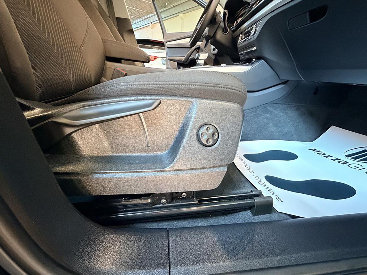 AUDI Q5 40 TDI Sportback Quattro S-Tronic Busin. Advanced - 40