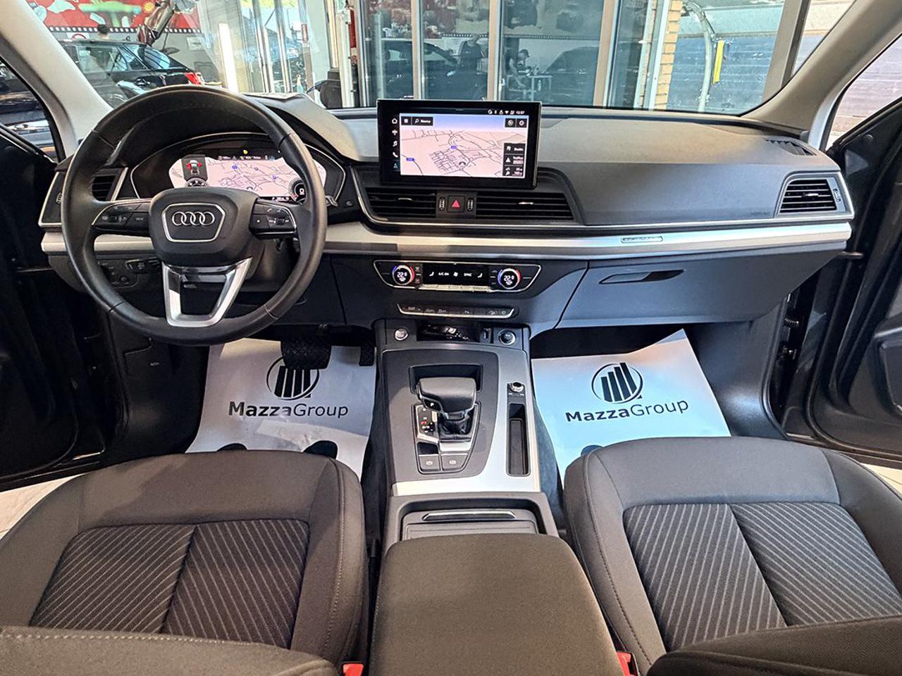 AUDI Q5 40 TDI Sportback Quattro S-Tronic Busin. Advanced - 32