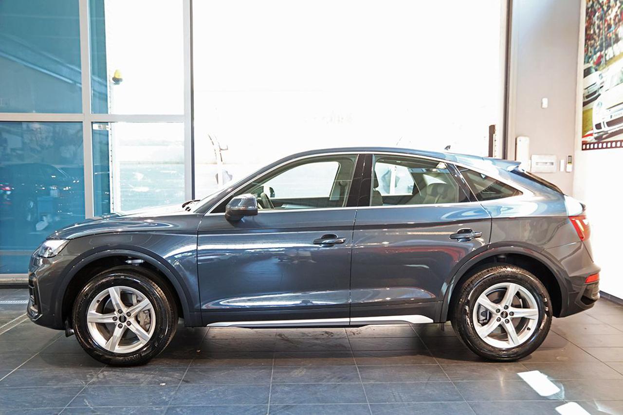 AUDI Q5 40 TDI Sportback Quattro S-Tronic Busin. Advanced - 3