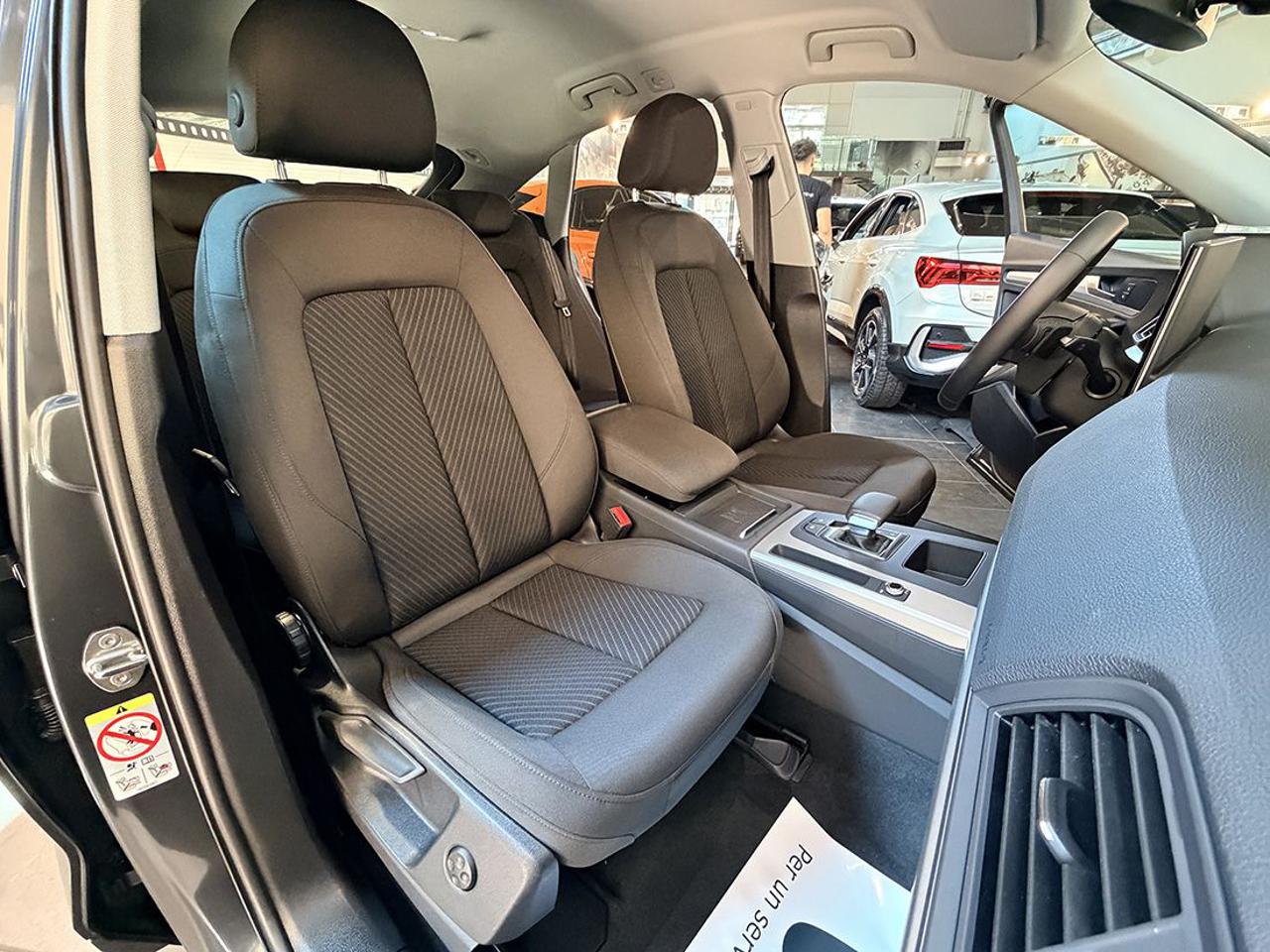 AUDI Q5 40 TDI Sportback Quattro S-Tronic Busin. Advanced - 17