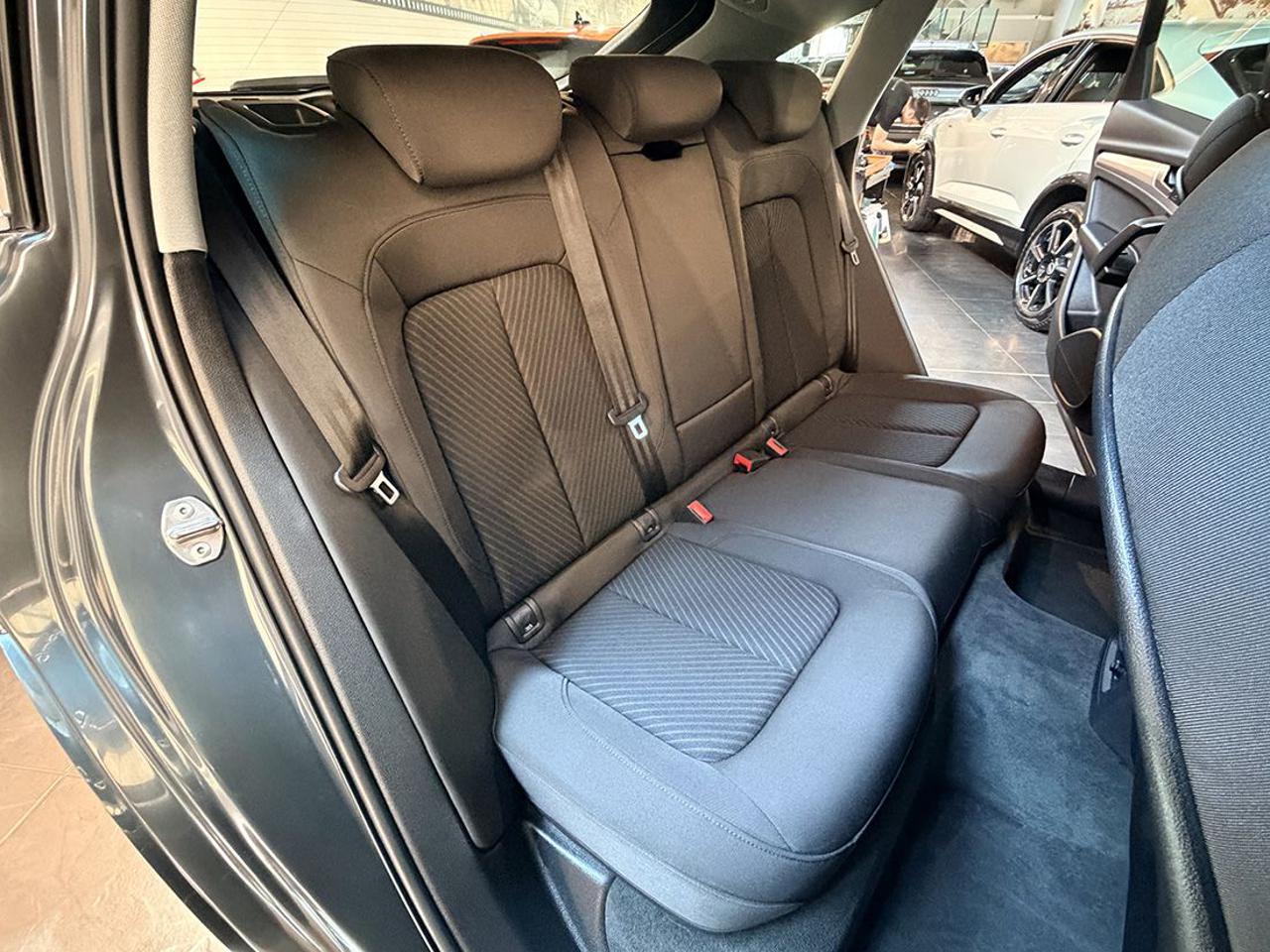 AUDI Q5 40 TDI Sportback Quattro S-Tronic Busin. Advanced - 20