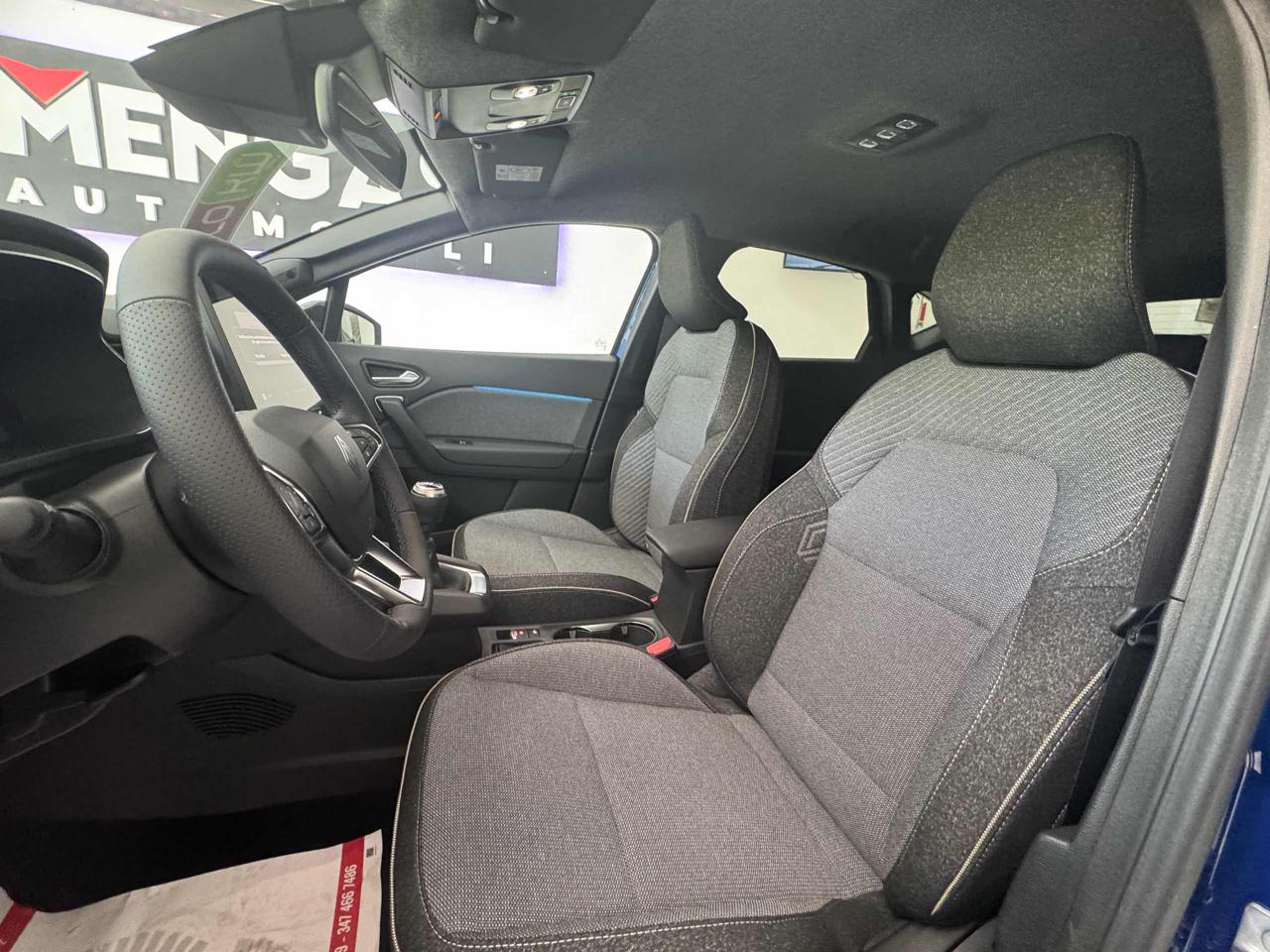 RENAULT Captur TECHNO ECO-G 120 - 12