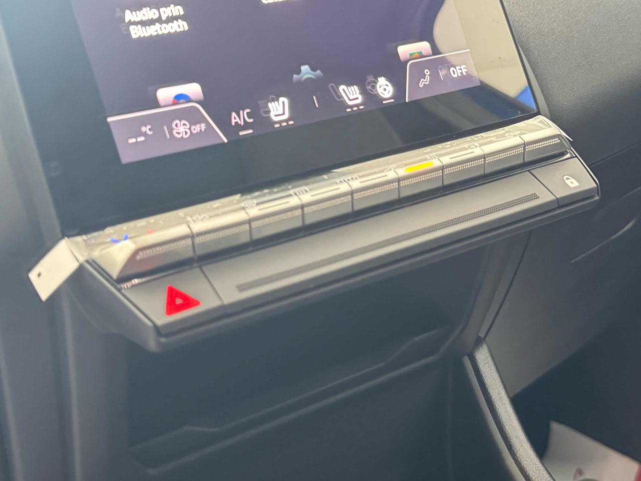 RENAULT Captur TECHNO ECO-G 120 - 17