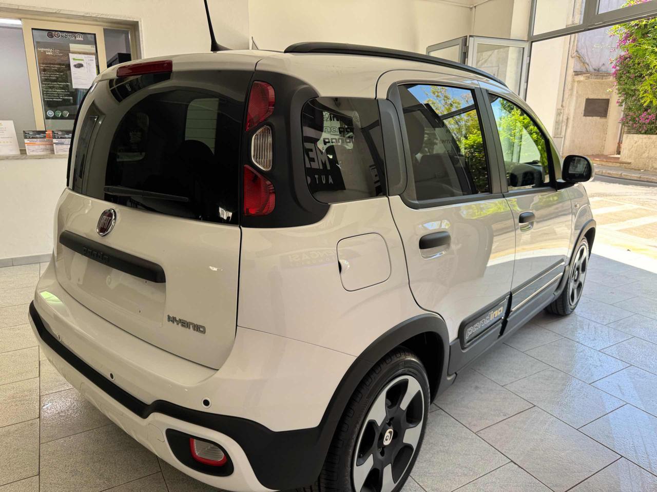 FIAT Pandina CROSS 1.0 FireFly 65 CV Hybrid - 4