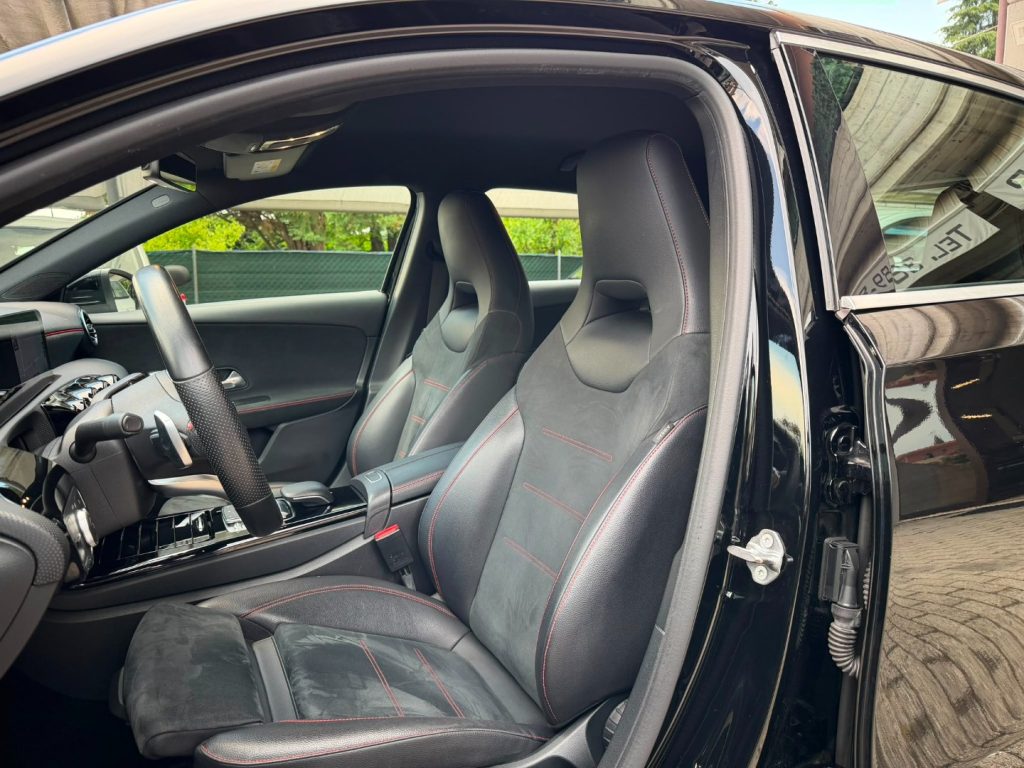 MERCEDES-BENZ A 200 Premium Automatic - 11