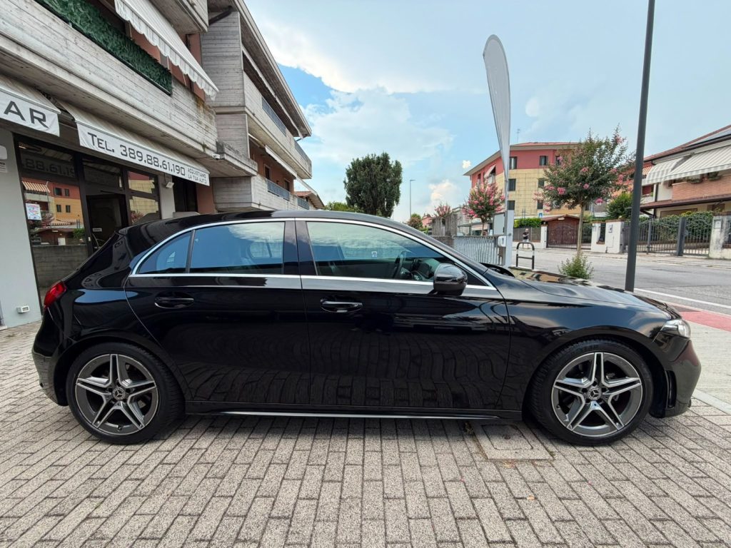 MERCEDES-BENZ A 200 Premium Automatic - 4