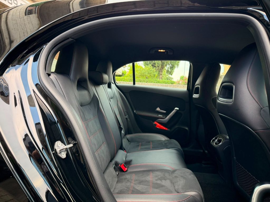 MERCEDES-BENZ A 200 Premium Automatic - 13