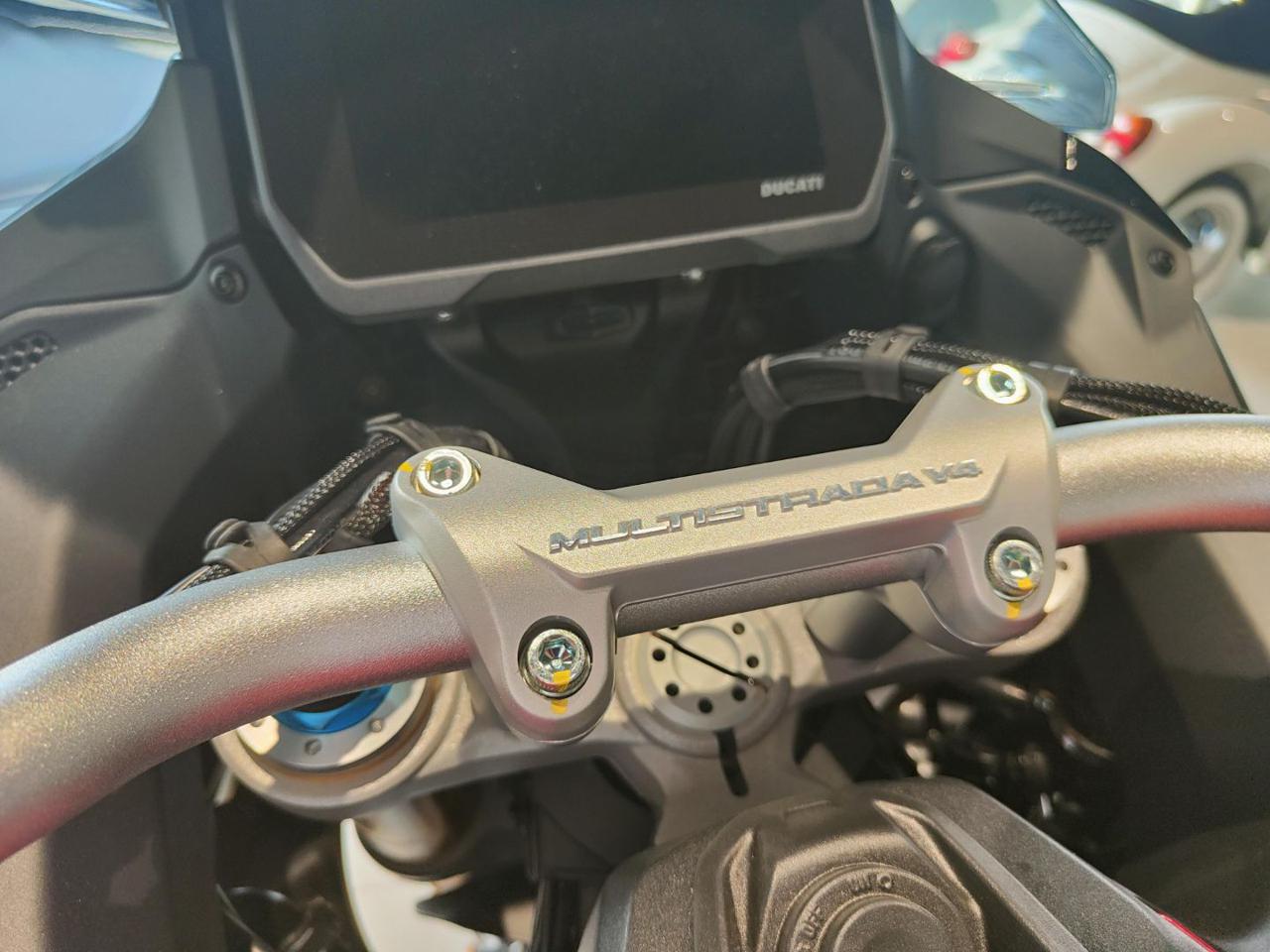 DUCATI Multistrada V4 S PIKES PEAK - 8