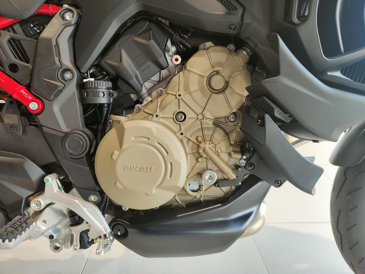 DUCATI Multistrada V4 S PIKES PEAK - 16