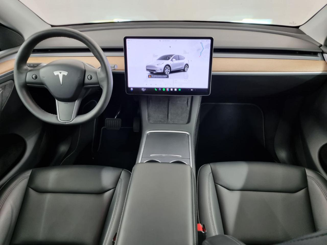 TESLA Model Y Long Range AWD - 8