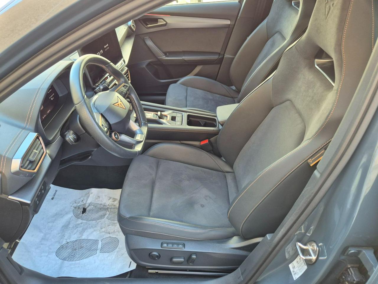 CUPRA Formentor 2.0 TDI DSG - 9