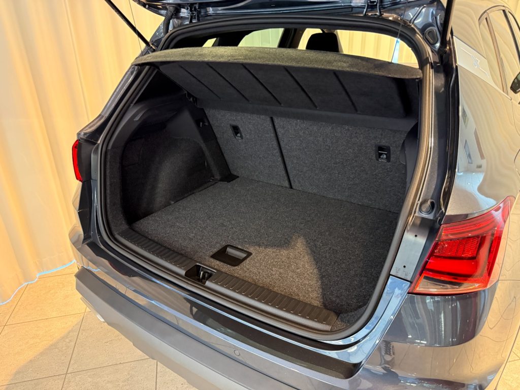 SEAT Arona 1.0 TSI FR ACC LED App Connect Bluetooth - 18