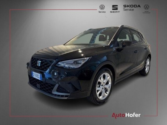 SEAT Arona Schwarz metallisiert