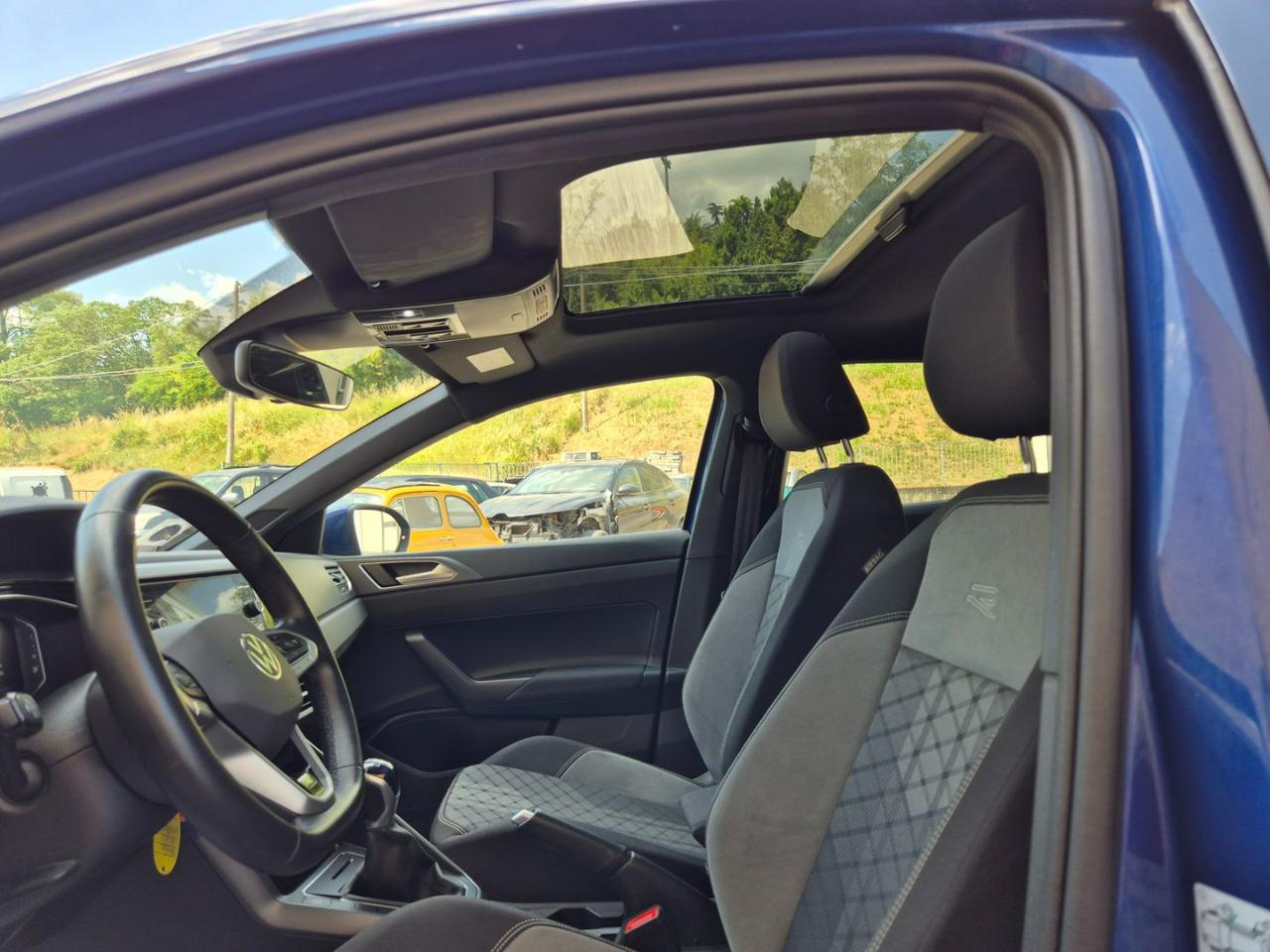 VOLKSWAGEN Taigo 1.0 TSI 115 CV R-Line - 11