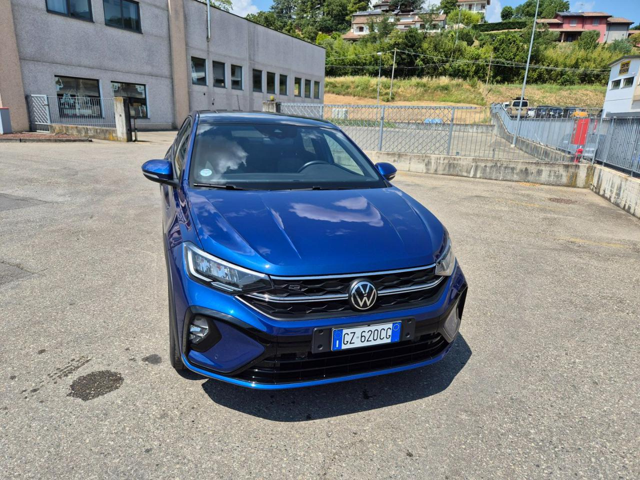 VOLKSWAGEN Taigo 1.0 TSI 115 CV R-Line - 4
