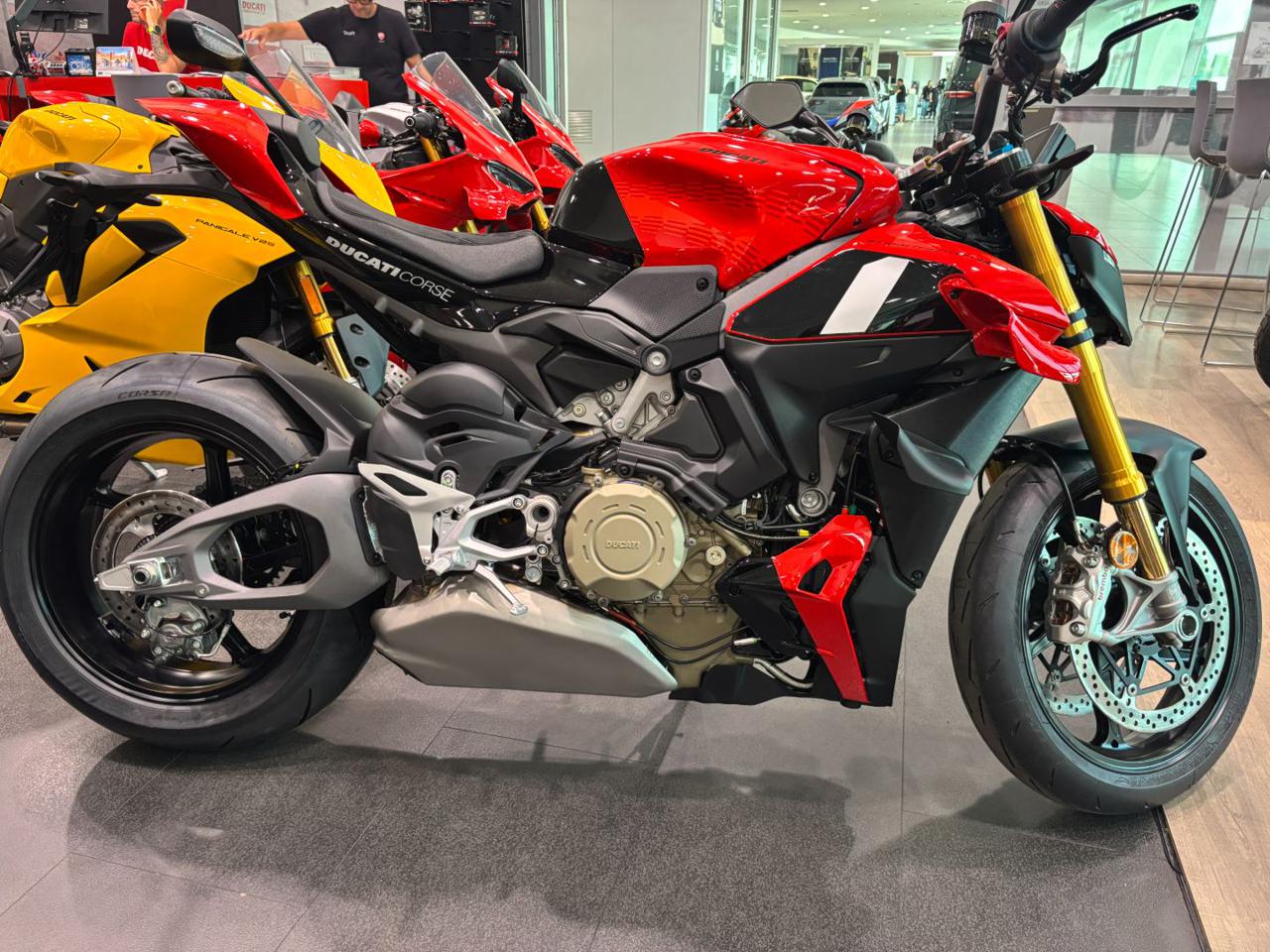 DUCATI Streetfighter V4 S CORSE - 5