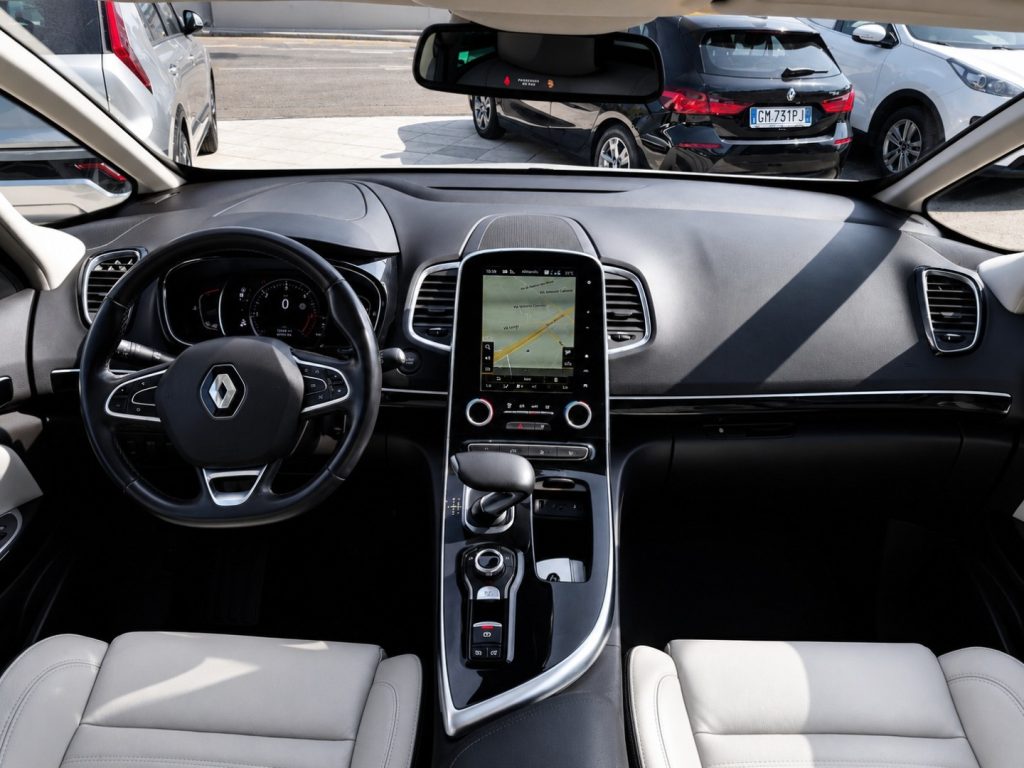RENAULT Espace Blue dCi 160CV EDC 4Control 7 Posti Pelle Tetto - 13