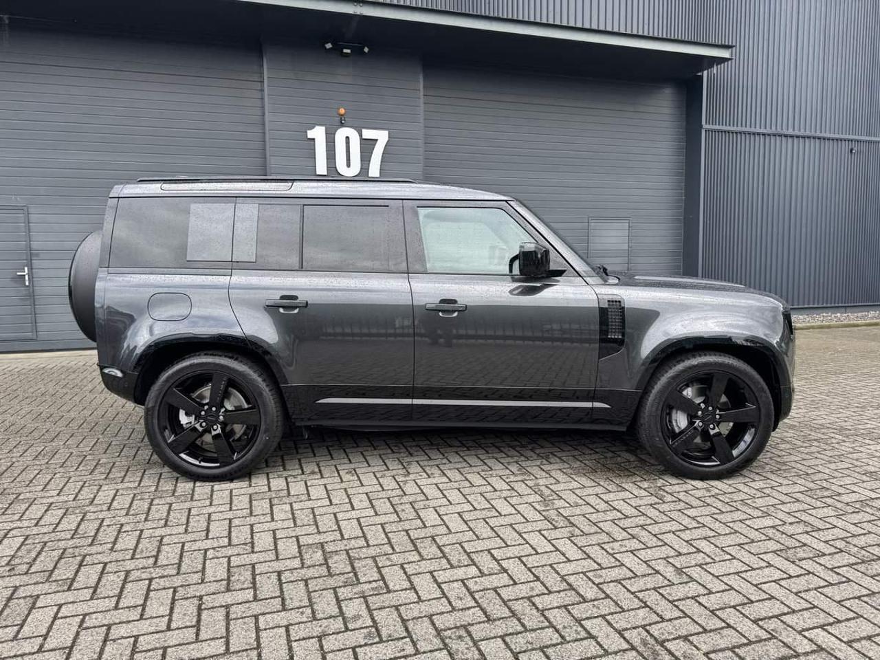 LAND ROVER Defender 110 3.0D I6 350 CV AWD Auto X-Dynamic HSE - 5