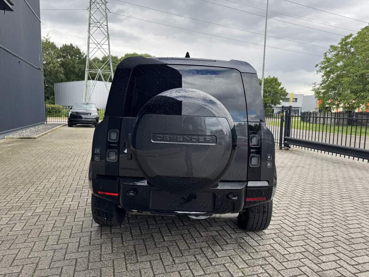 LAND ROVER Defender 110 3.0D I6 350 CV AWD Auto X-Dynamic HSE - 21