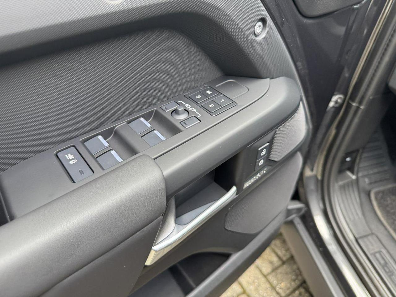 LAND ROVER Defender 110 3.0D I6 350 CV AWD Auto X-Dynamic HSE - 13