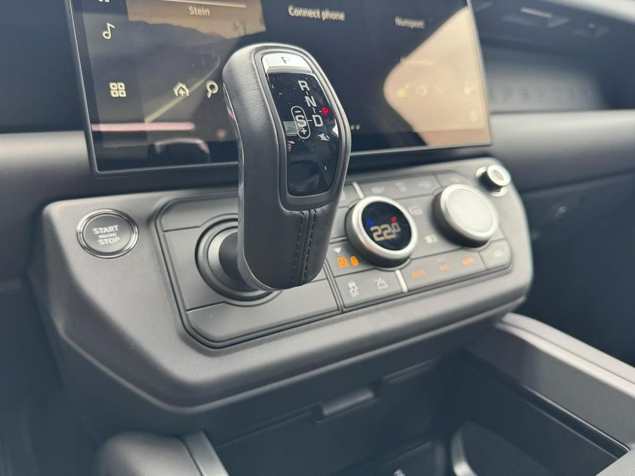 LAND ROVER Defender 110 3.0D I6 350 CV AWD Auto X-Dynamic HSE - 18