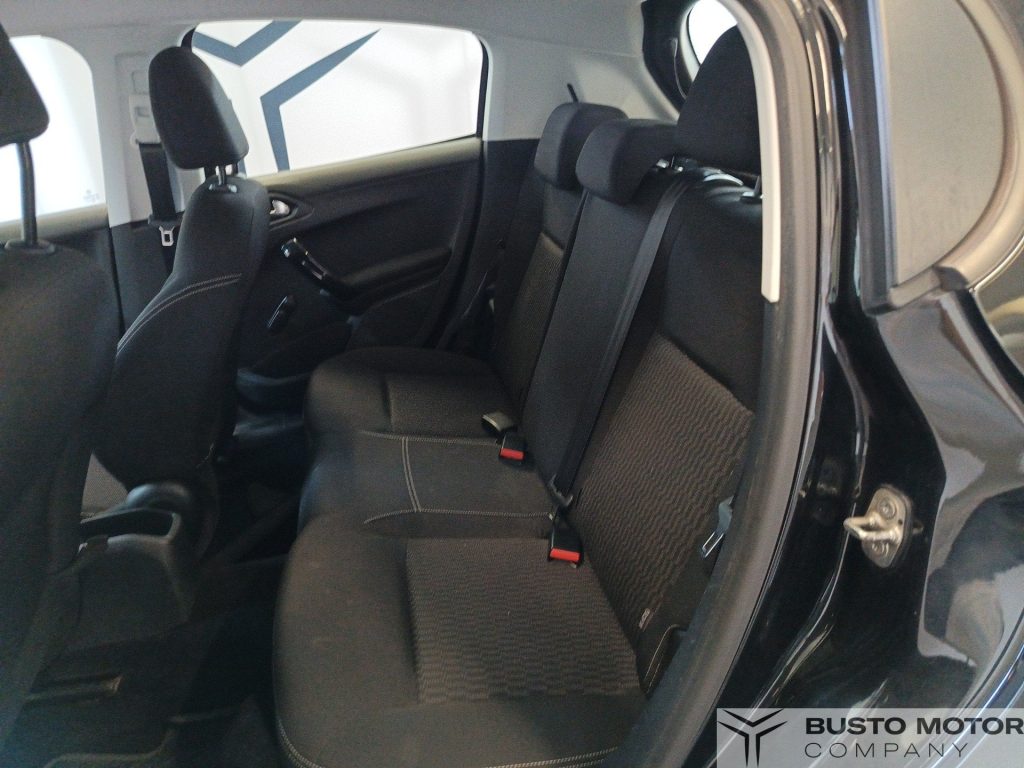 PEUGEOT 208 208 5p 1.2 puretech Allure 82cv - 9