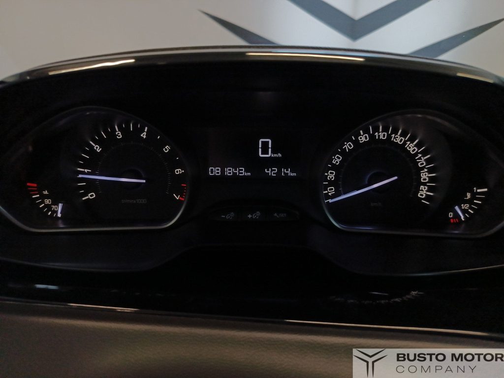 PEUGEOT 208 208 5p 1.2 puretech Allure 82cv - 12