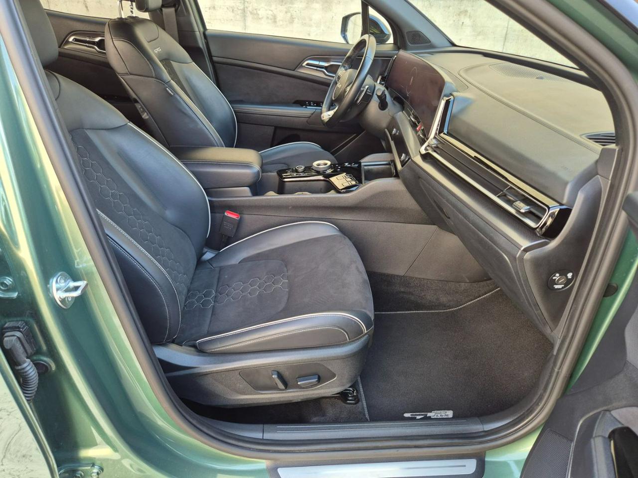KIA Sportage 1.6 CRDi MHEV AWD DCT GT-line - 15