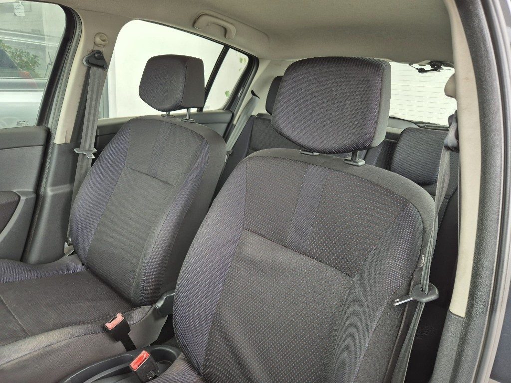 RENAULT Clio 1.5 dCi 85CV 5 porte - 6
