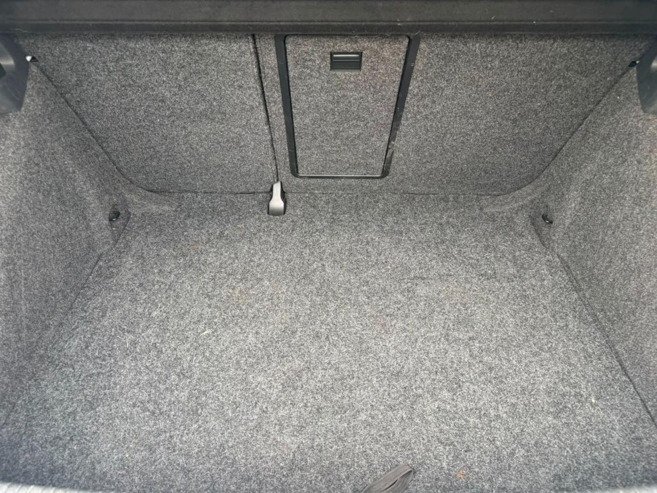 VOLKSWAGEN Golf 1.6 TDI DPF 5p. Highline - 16