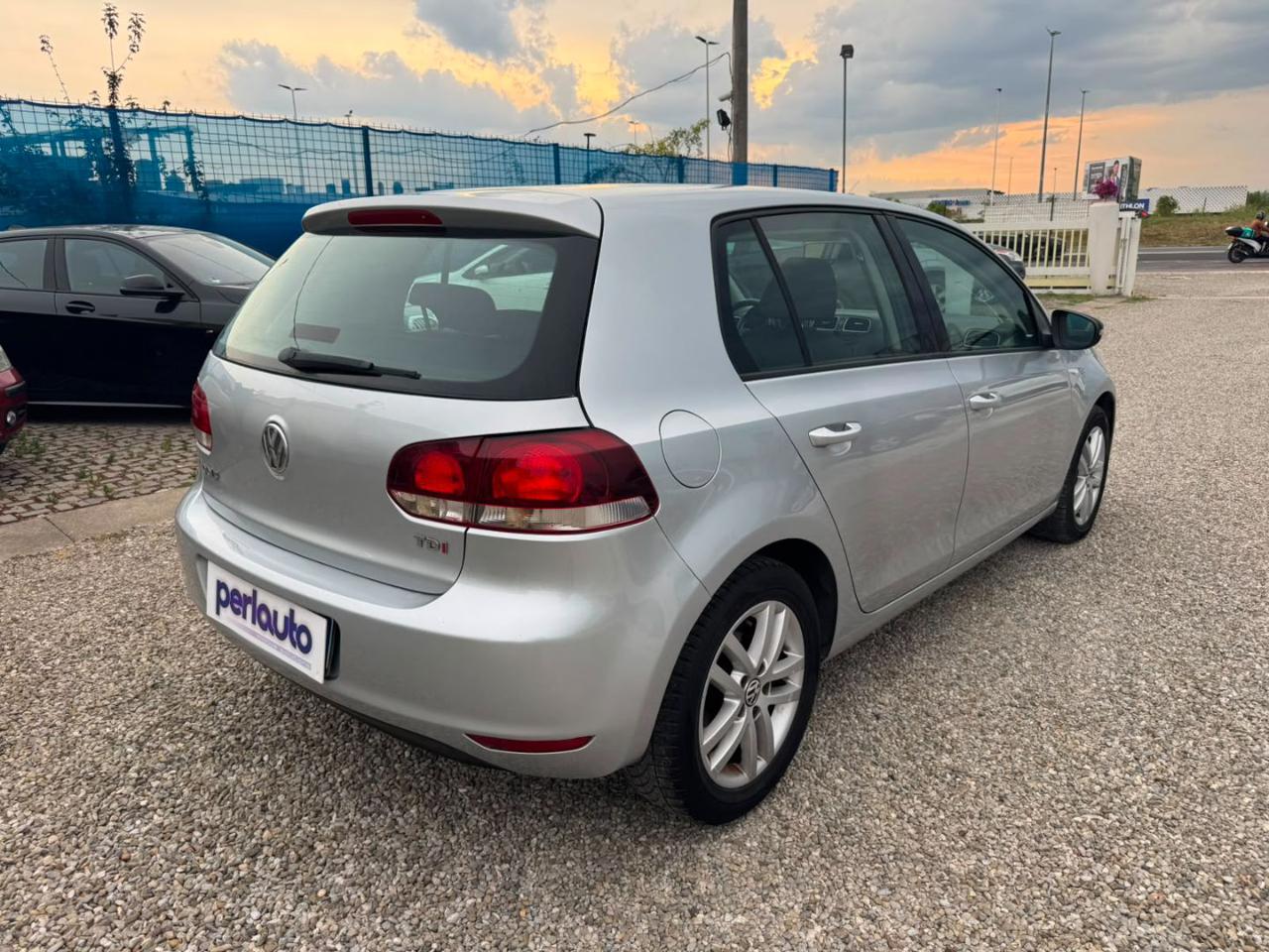 VOLKSWAGEN Golf 1.6 TDI DPF 5p. Highline - 5