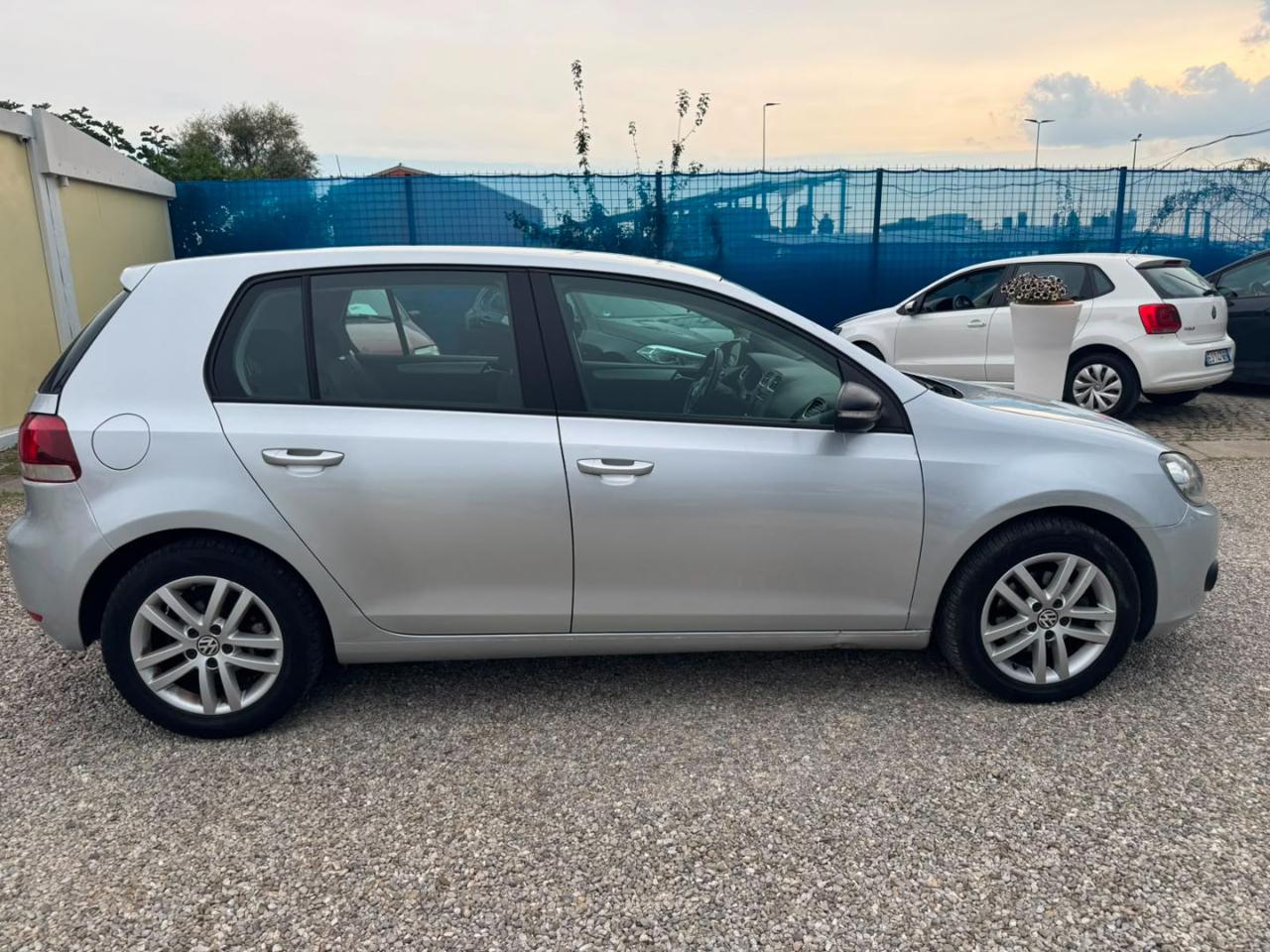 VOLKSWAGEN Golf 1.6 TDI DPF 5p. Highline - 4