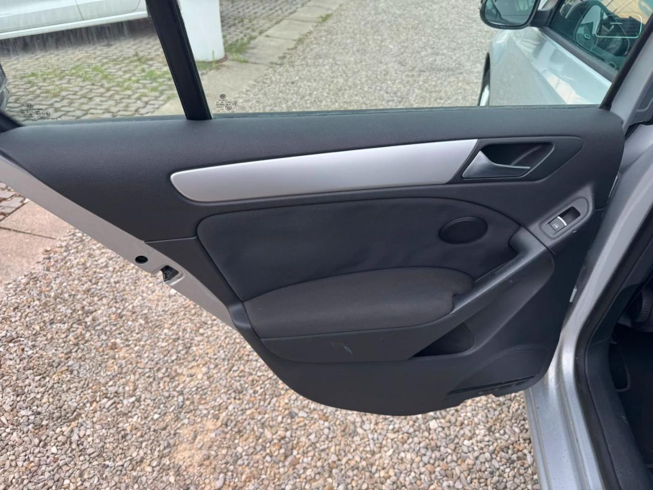 VOLKSWAGEN Golf 1.6 TDI DPF 5p. Highline - 14