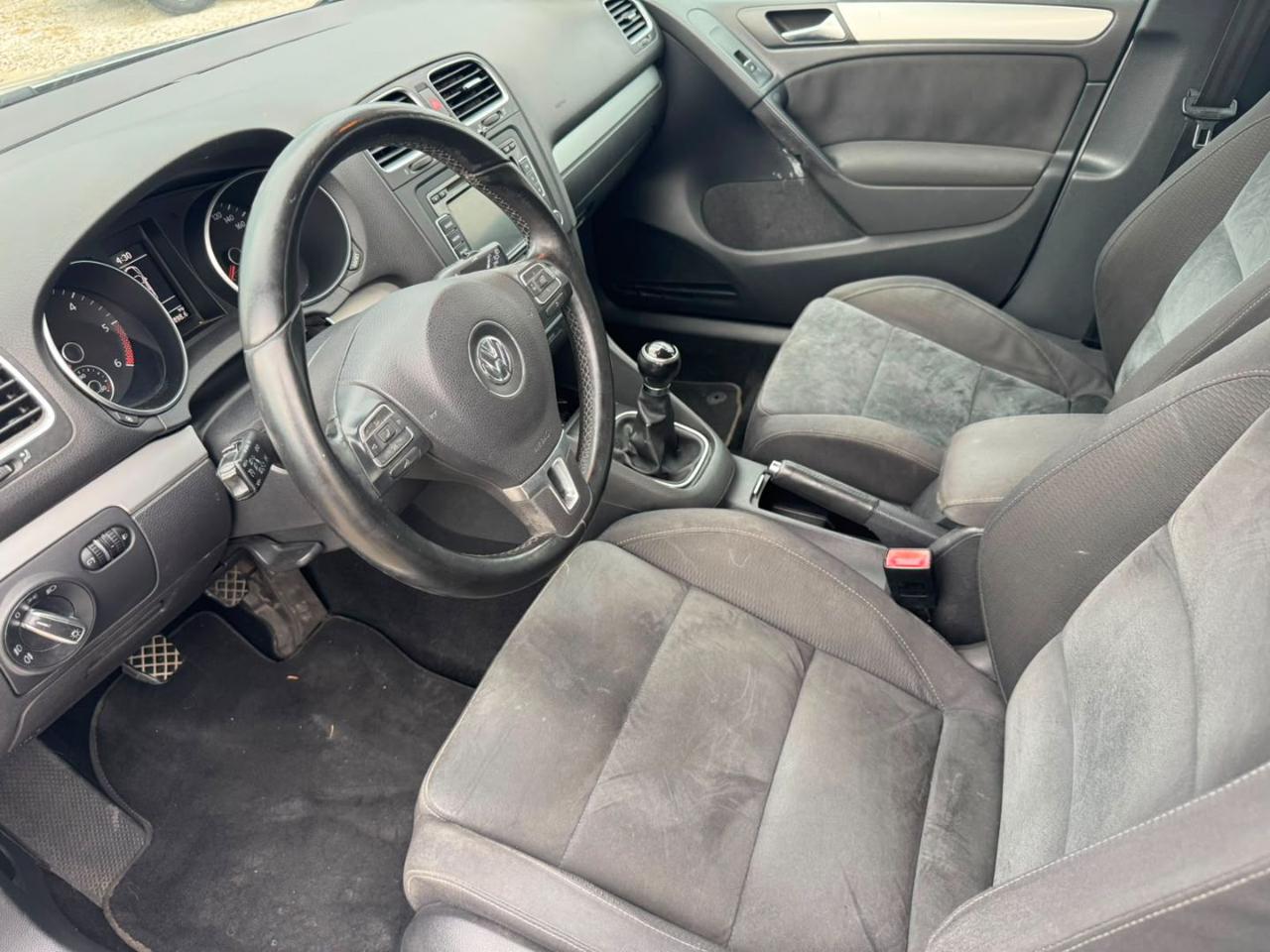 VOLKSWAGEN Golf 1.6 TDI DPF 5p. Highline - 9