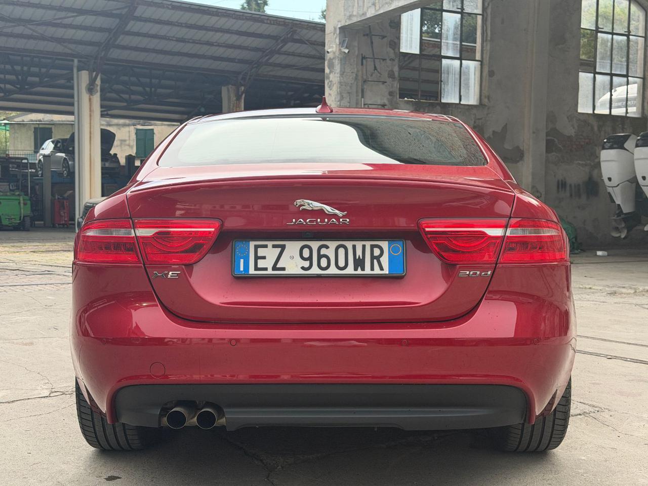 JAGUAR XE 2.0 D Turbo 180CV aut. R-Sport - 7