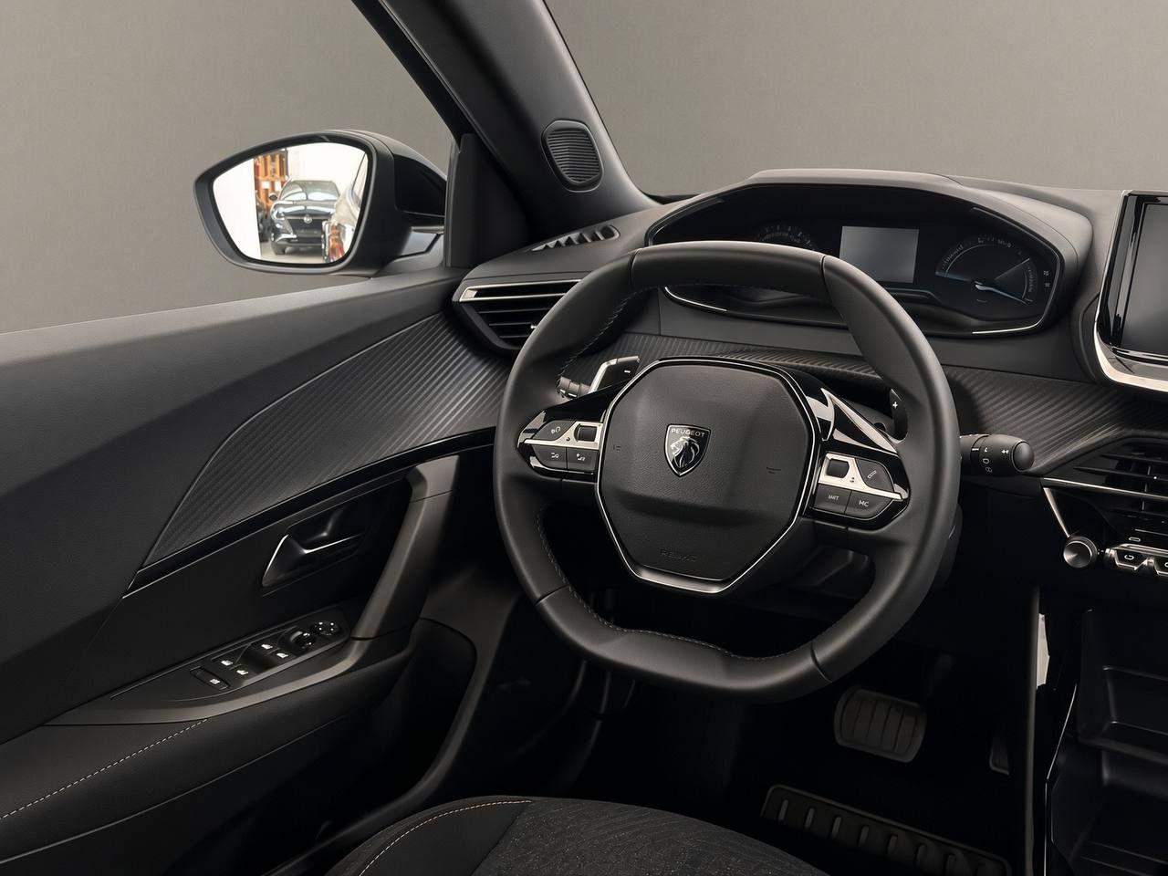 PEUGEOT 2008 Hybrid 145 e-DCS6 Style - 23
