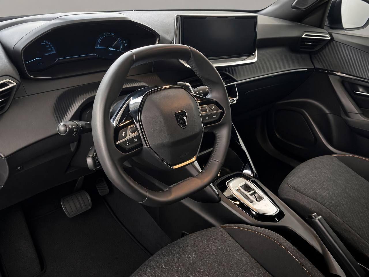 PEUGEOT 2008 Hybrid 145 e-DCS6 Style - 18