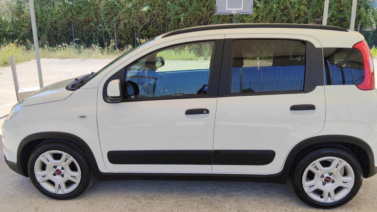 FIAT Panda 1.0 FireFly S&S Hybrid City Life Full Opt - 3